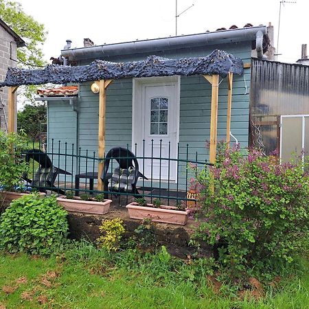 Chez Martine Et Bernard Bed & Breakfast Saint-Vincent-Sterlanges Ngoại thất bức ảnh